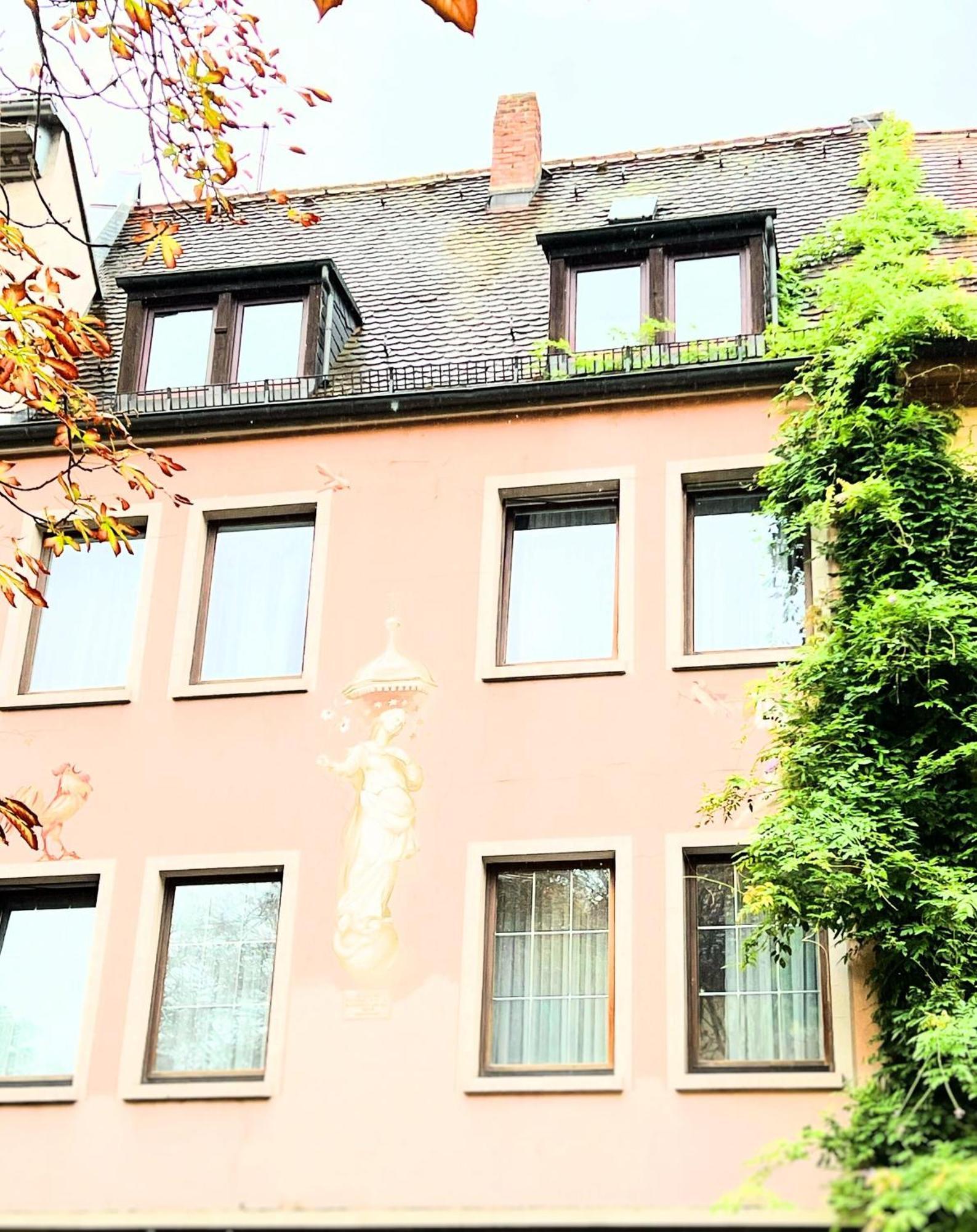 Greifensteiner Hof Hotel เวิร์ซบวร์ก ภายนอก รูปภาพ